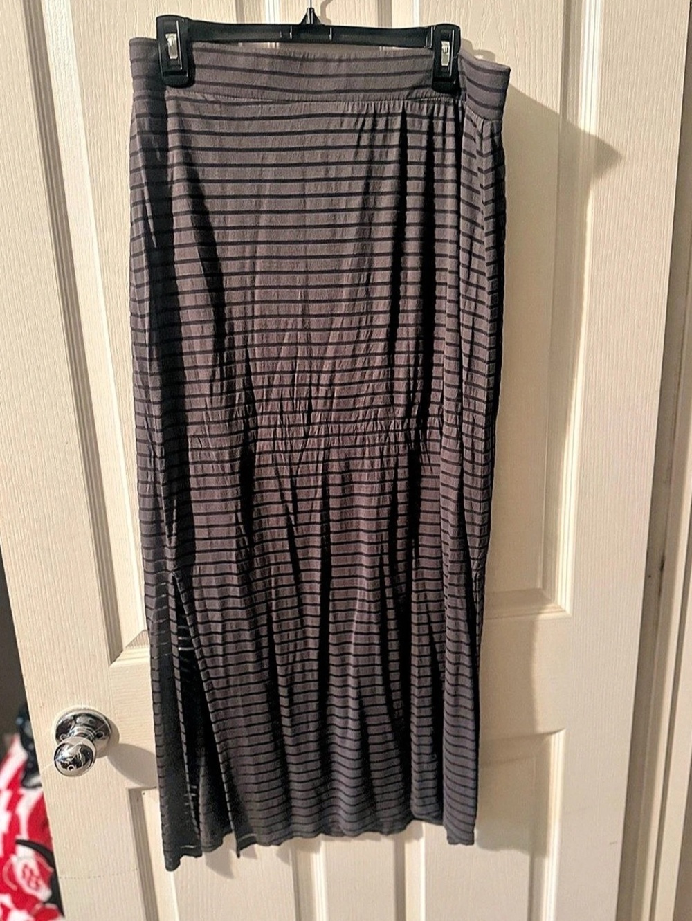 APT. 9 Striped Midi Skirt in Black & Gray Size Large